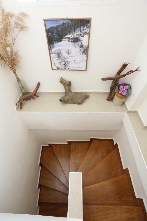 Villa Argo 3 - Beachfront, Big Gardens, Location! Pefkochori Exterior photo